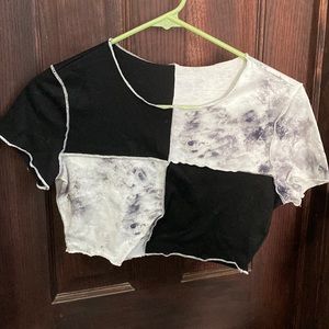 Cropped marble and black blocked shirt size XS.